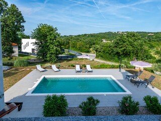 Villa Raša Características 25