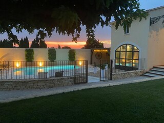 Maison de vacances Violès Enregistrement extérieur 3