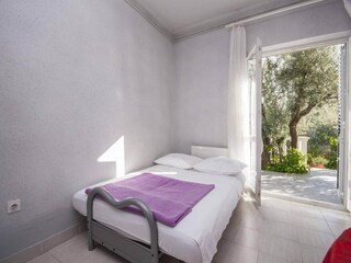 Apartment Brodarica Features 4