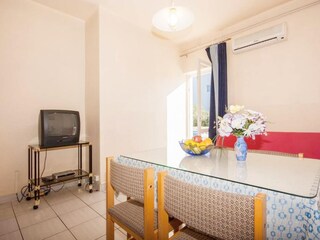 Apartment Brodarica Features 12