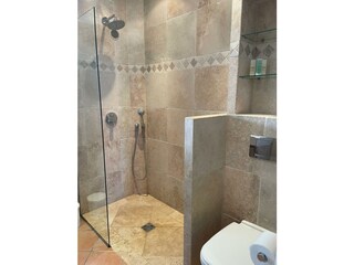 Gäste-Dusche