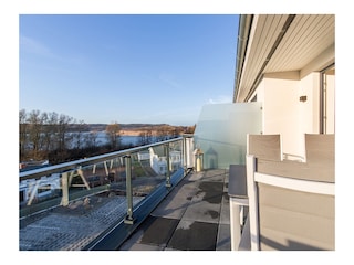 Terrasse mit Blick auf den Schmachter See