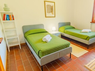 n.2 double single beds