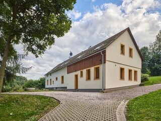 Ferienhaus Zacler Außenaufnahme 1