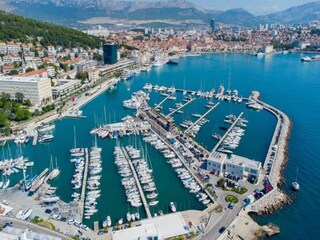 Apartment Split (Stadt) Environment 26