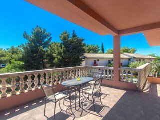 Apartment Pirovac  23