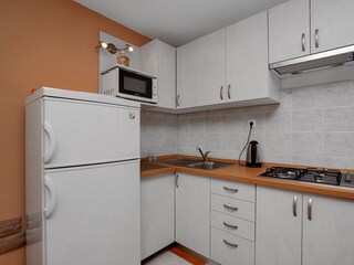 Apartment Drasnice  16