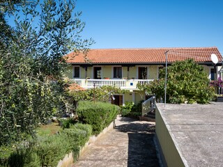 Apartment Veli Rat  9