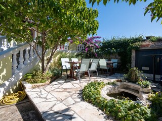 Apartment Veli Rat  13