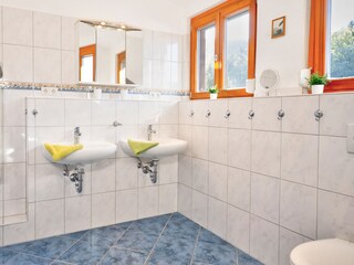 Bathroom first floor