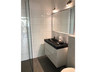 neues bad mit walkinshower