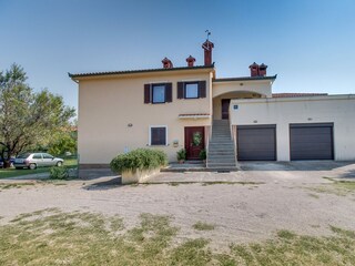 Apartment Nerezine  2