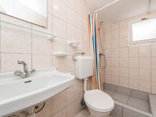 Apartment Povljana  10