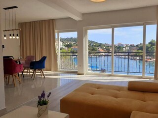 Ferienhaus Razanj  1