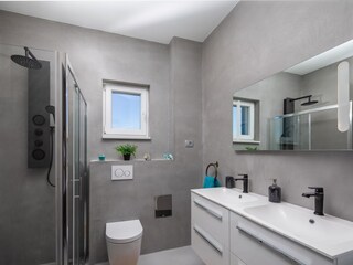 Holiday house Rogoznica  38