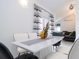 Apartment Maslenica  1