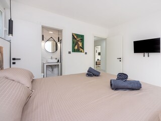 Holiday house Baska  25