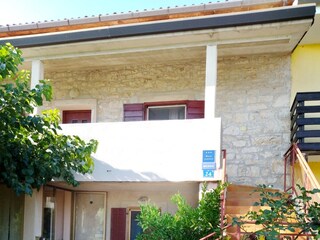 Apartment Lovrecica  2