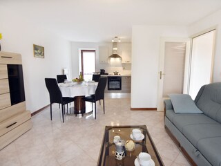 Apartment Lovrecica  11