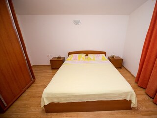 Apartment Grebastica  20