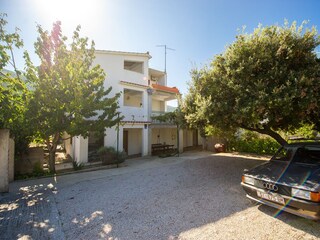 Apartment Grebastica  9