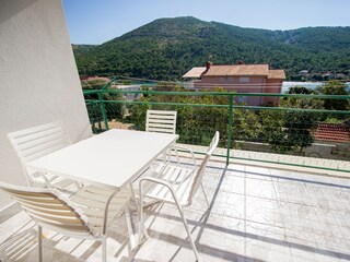 Apartment Grebastica  20