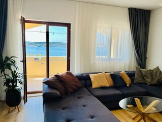 Apartment Okrug Gornji  8