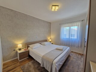 Apartment Okrug Gornji  15