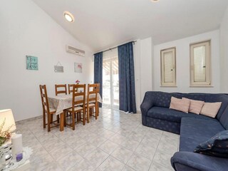 Ferienhaus Privlaka  12