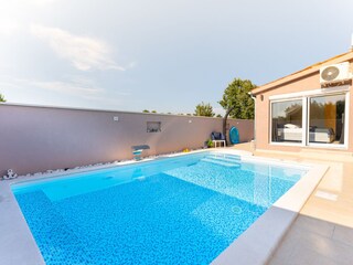 Holiday house Peroj  14