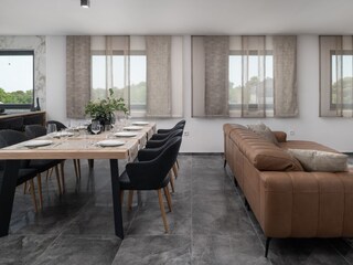 Apartment Povljana  9