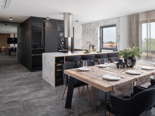 Apartment Povljana  10