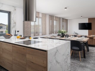 Apartment Povljana  11