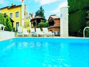 Ferienhaus Mira mit beheiztem Pool und Blick auf das Meer - Buje - image1