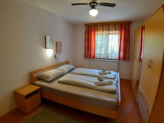 Schlafzimmer im Erdgeschoss SPP.1.