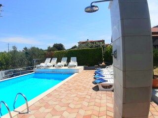 Casa per le vacanze Buje Registrazione all'aperto 8