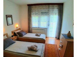 Schlafzimmer  erste etsge