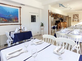 Apartment Rogoznica  8