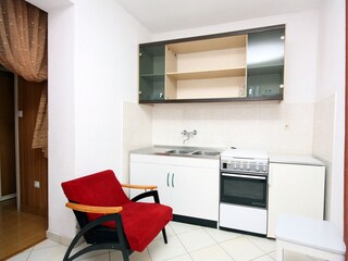 Apartment Dugi Rat  12