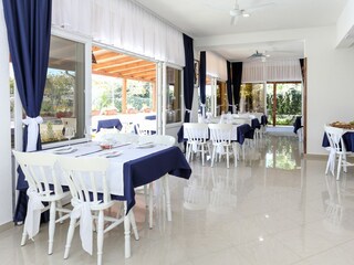 Apartment Rogoznica  8