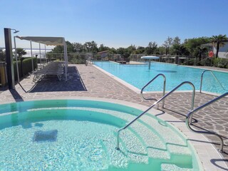 Appartement Manerba del Garda Zwembad 16