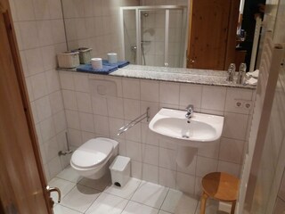 Holiday apartment Kaltenhof Bathroom 8
