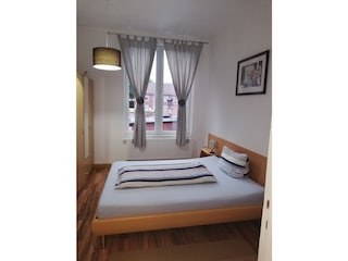 Schlafzimmer 2