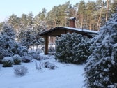 Ferienhaus Ortheide 67 im Winter - Schneespaß mit Kamin