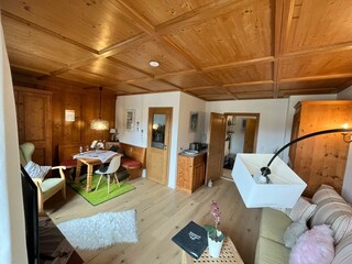 Holiday apartment Garmisch-Partenkirchen Living Room 21