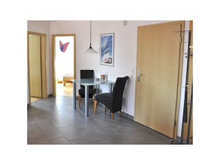 Separate Sitzecke (z.B. zum Arbeiten)