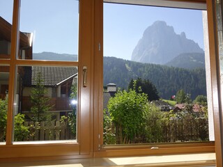 Blick vom Apartment zum Langkofel