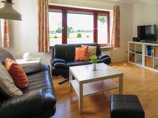 Sitzecke mit Fernseher
