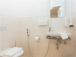 Ferienwohnung Top2 WC mit eigenem Waschbecken