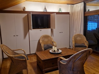 Sitzgruppe Kombizimmer mit Fernseher